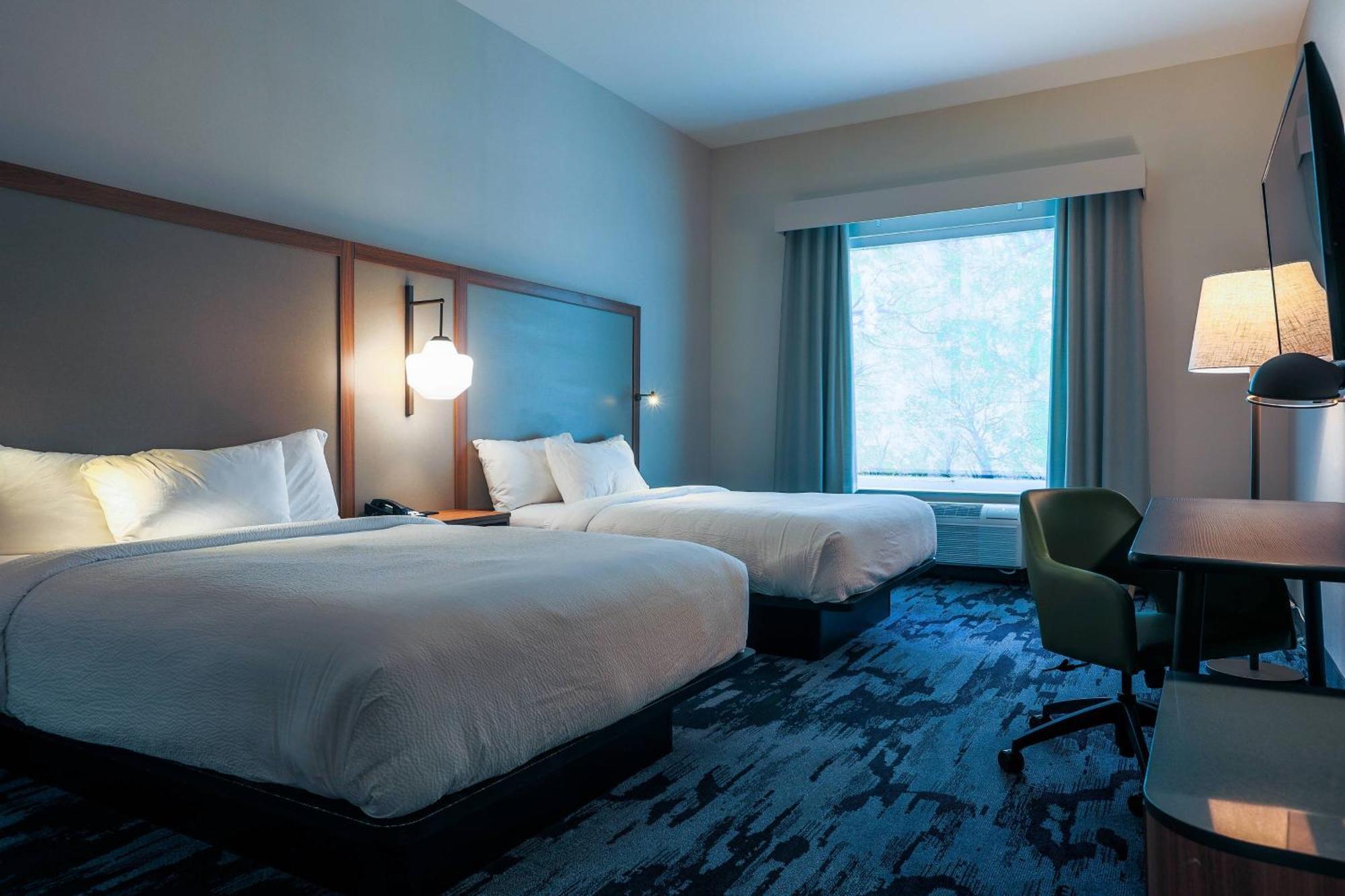 Fairfield Inn & Suites マーケット エクステリア 写真