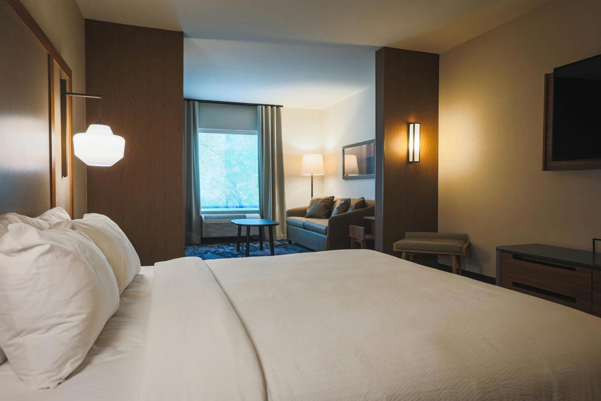 Fairfield Inn & Suites マーケット エクステリア 写真